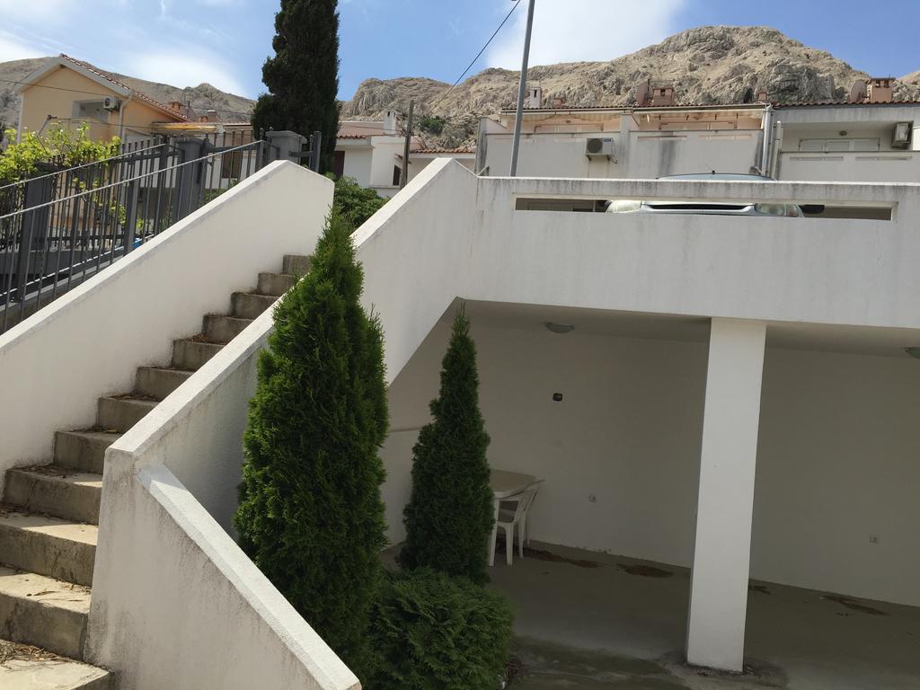 Apartments Peace&Love Baška Esterno foto