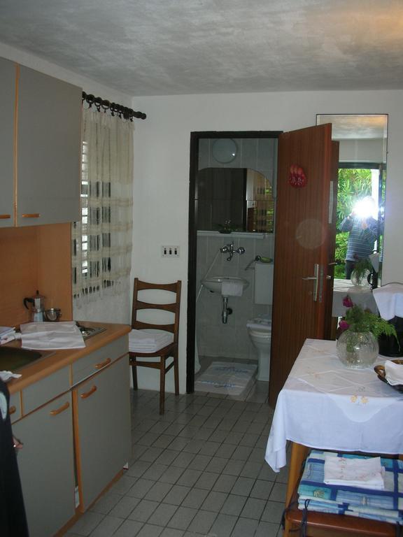 Apartments Peace&Love Baška Camera foto